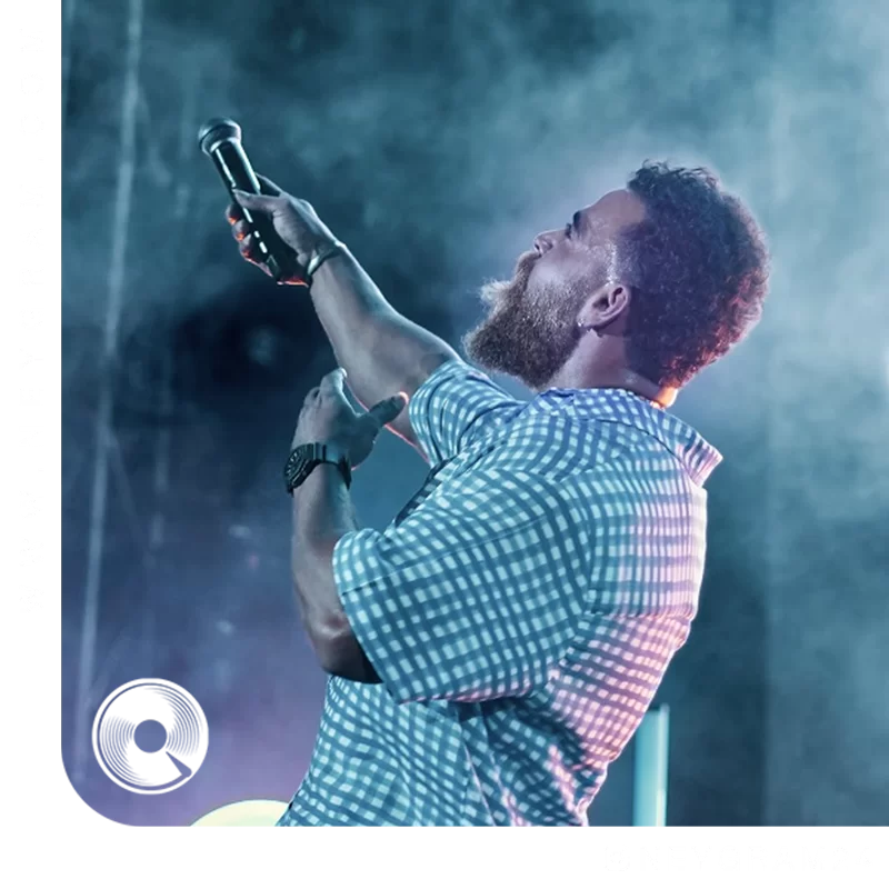 قدر پنجره تو اتاقم آسمون دارم