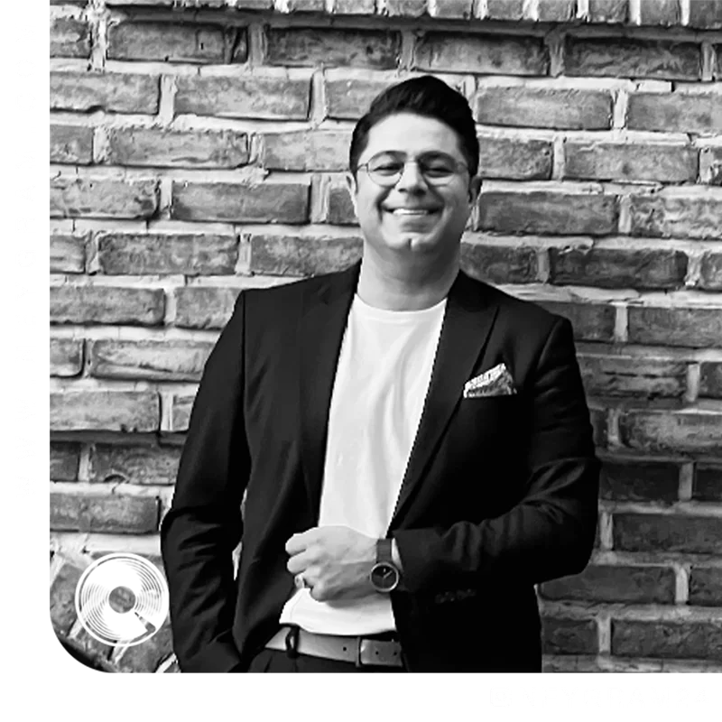 عزیز بشین به کنارم